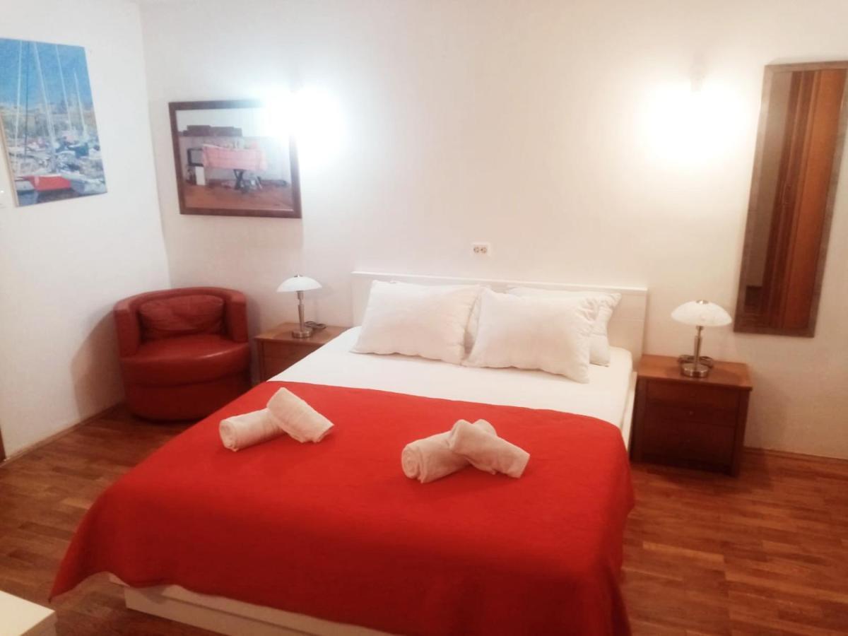 Apartments Peppino - Old Town Дубровник Екстериор снимка