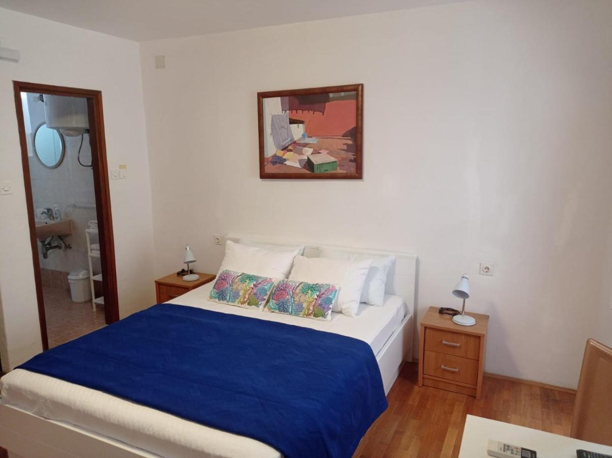 Apartments Peppino - Old Town Дубровник Екстериор снимка