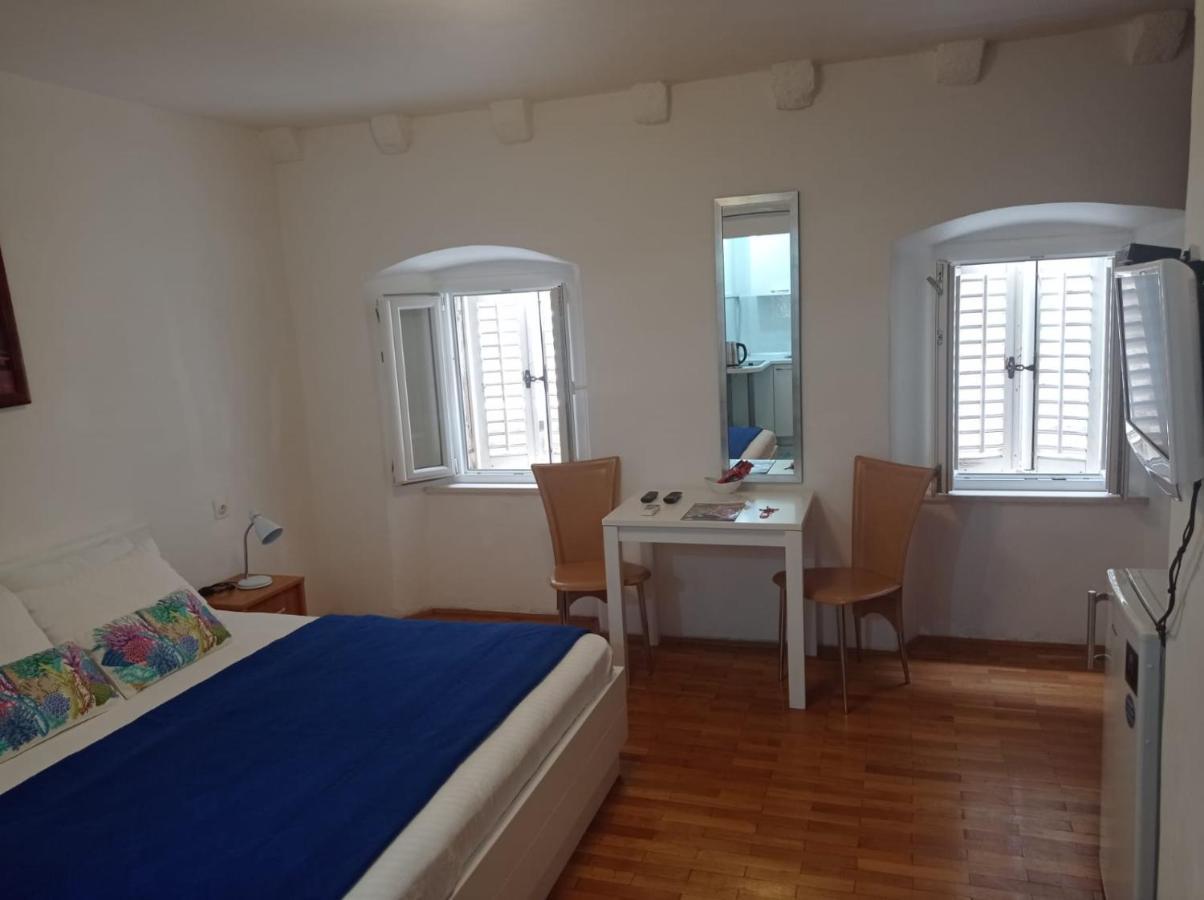 Apartments Peppino - Old Town Дубровник Екстериор снимка